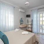 Erato Family Vila *